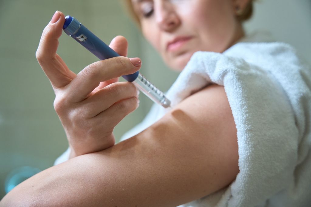 Self-injecting peptides into the arm can carry serious risks, including infection, nerve damage, improper dosing, and exposure to unregulated or contaminated substances.